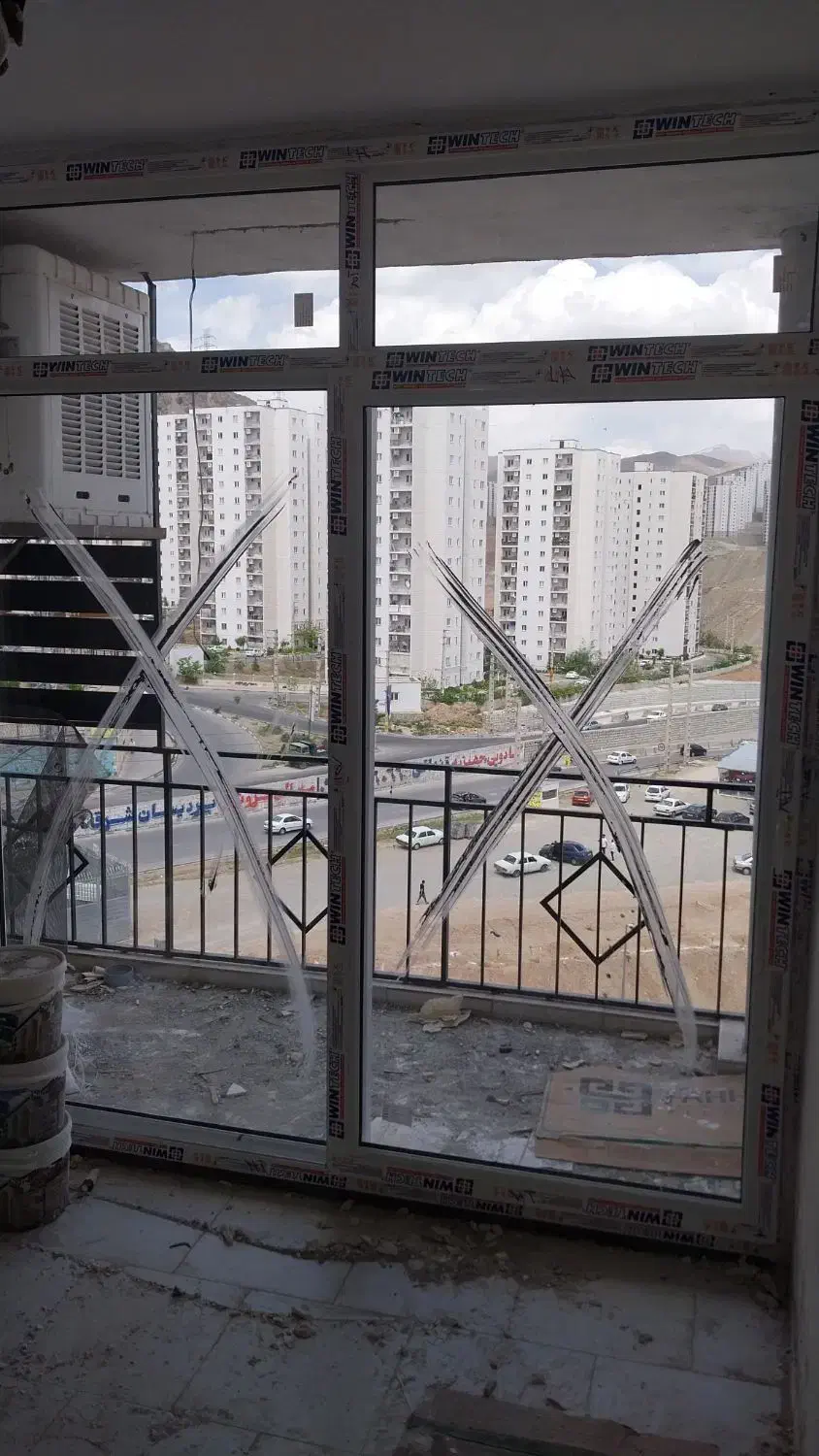 تولید درب و پنجره پردیس .ریگلاژ . توری .بستن بالکن|خدمات پیشه و مهارت|پردیس, فاز ۸|دیوار