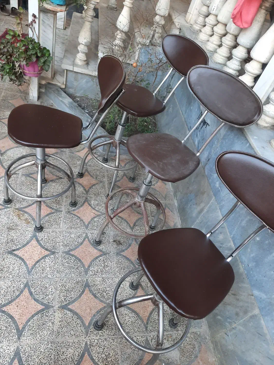 صندلی کانتری|صندلی و نیمکت|بندر گز, |دیوار