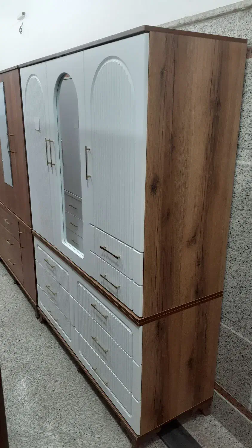 کمد ۱۴۰ هشت کشو|جاکفشی، کمد، دراور|قم, شاه ابراهیم|دیوار