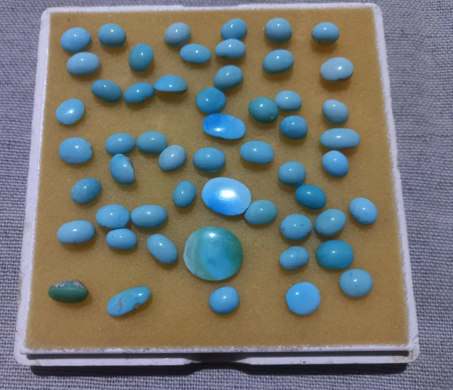 سنگ  جواهری  معدنی فیروزه نیشابور عقیق لعل شجر|جواهرات|قزوین, |دیوار