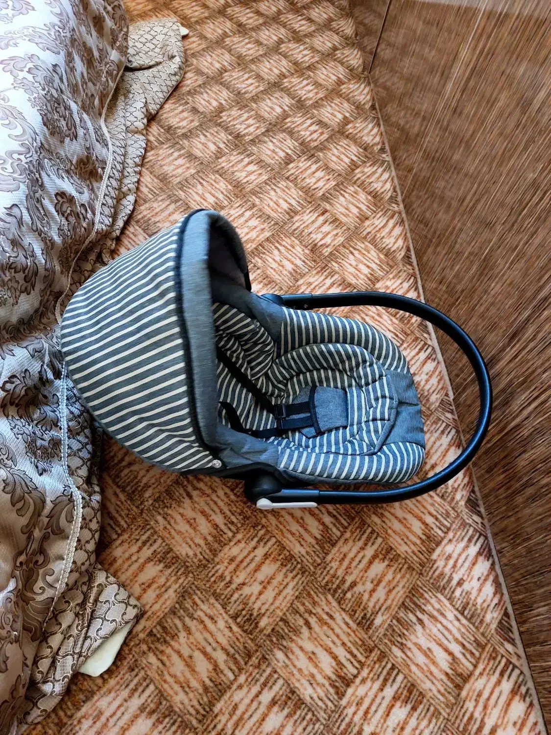 کریر|کالسکه و لوازم جانبی|اردبیل, |دیوار