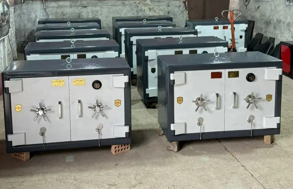 گاوصندوق زیرویترینی کتابی دو درب مدل zirvitrini120|ابزارآلات|ملایر, |دیوار