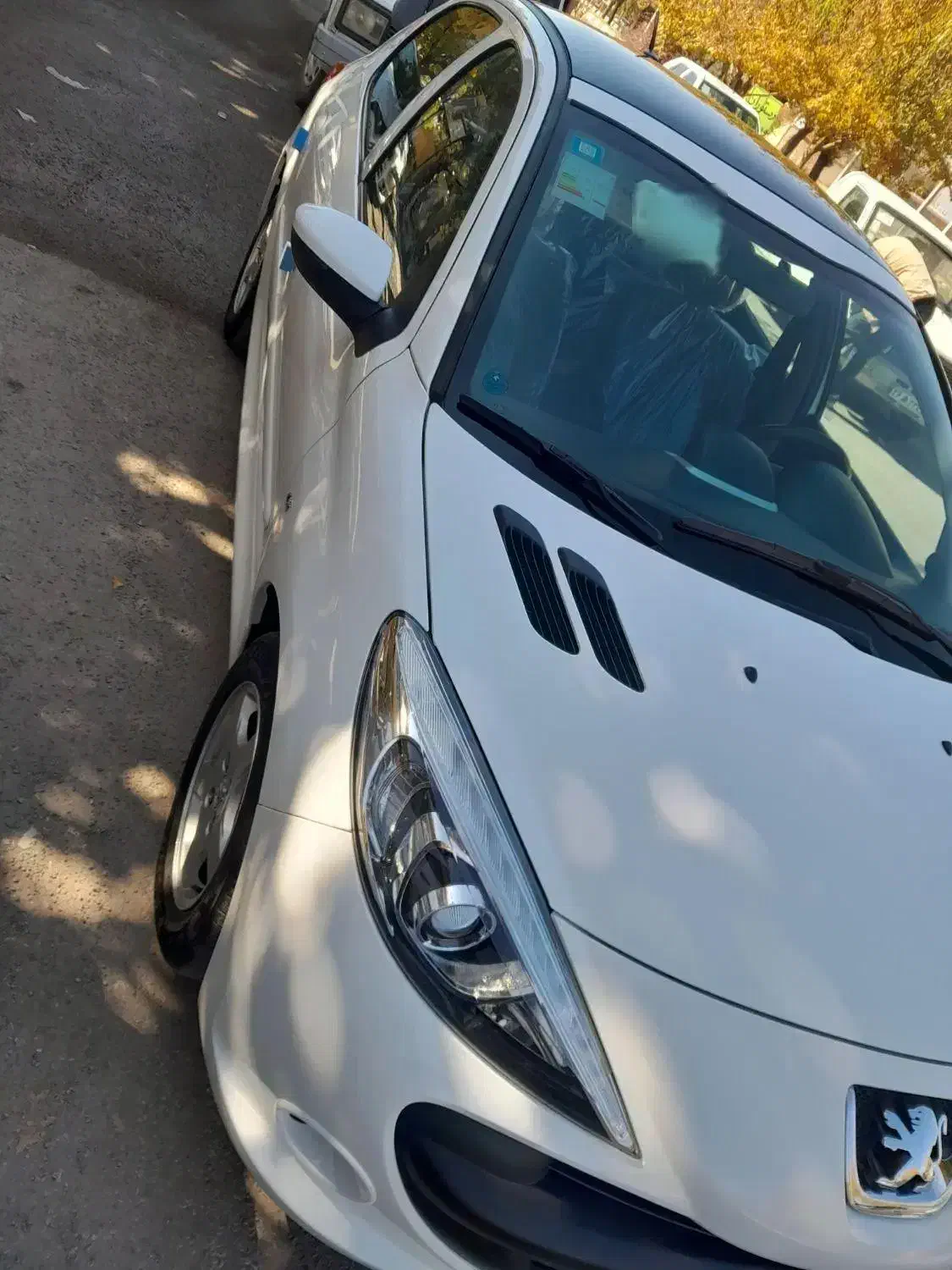 ۲۰۷ پانا ۱۴۰۱ بدون رنگ بدون لیسه فابریک ۴۵ تا کار|خودرو سواری و وانت|شیراز, شهرک مفتح|دیوار