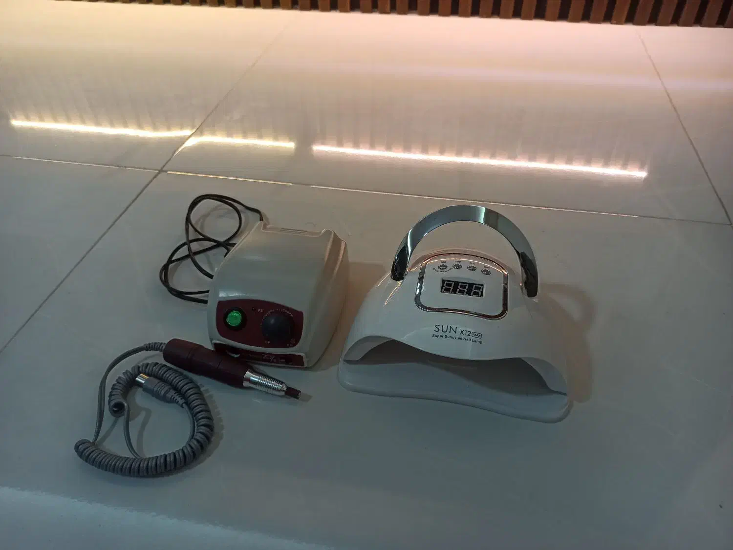 وسایل کاشت ناخن کاملا سالم|آرایشی، بهداشتی، درمانی|تبریز, |دیوار