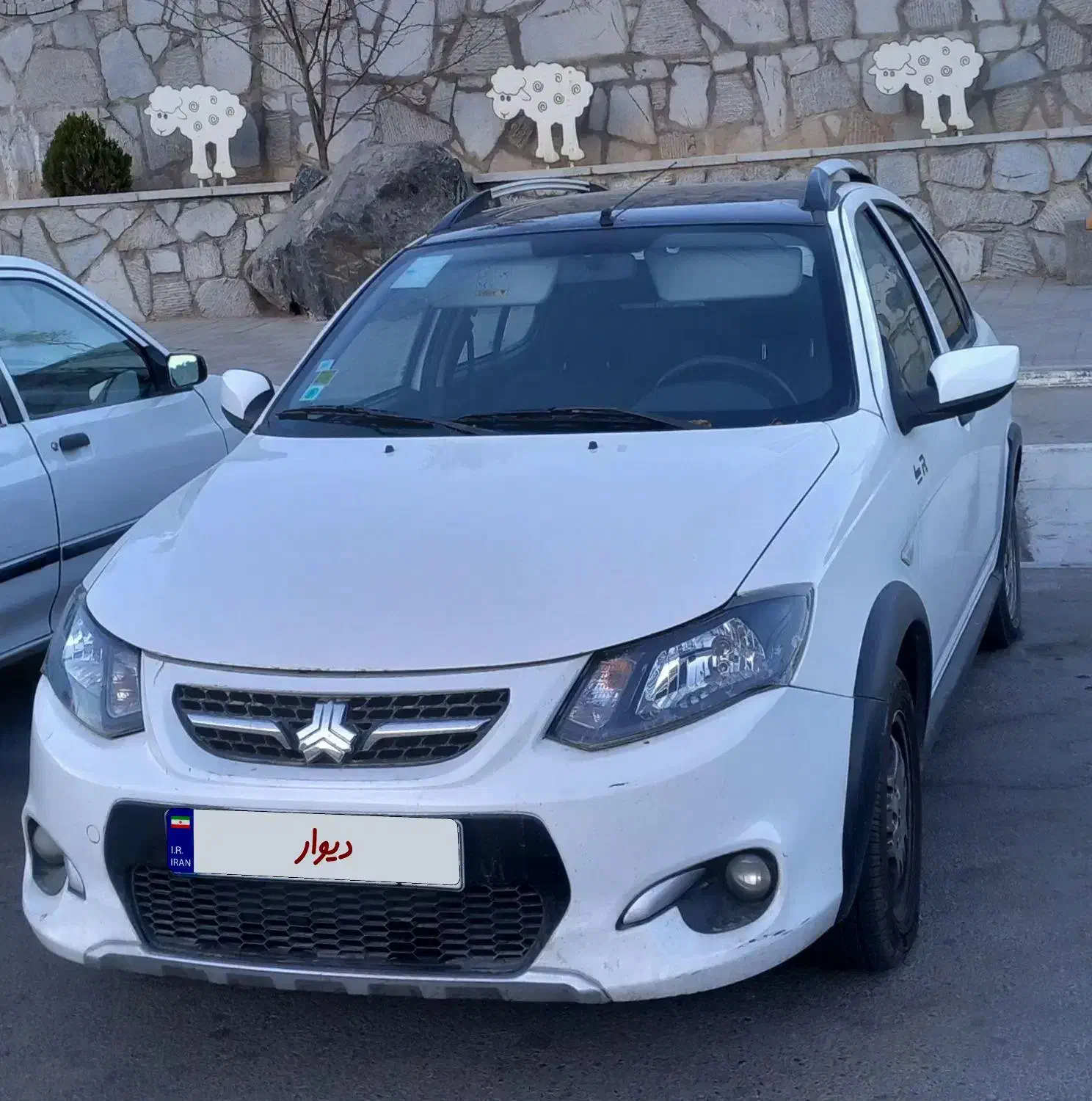 کوییک R سفید-مشکی. مدل ۱۴۰۰|خودرو سواری و وانت|مشهد, شهرآرا|دیوار