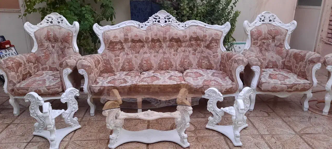 مبلمان سلطنتی خیلی شیک وخوش قیمت|مبلمان خانگی و میز عسلی|بروجرد, |دیوار