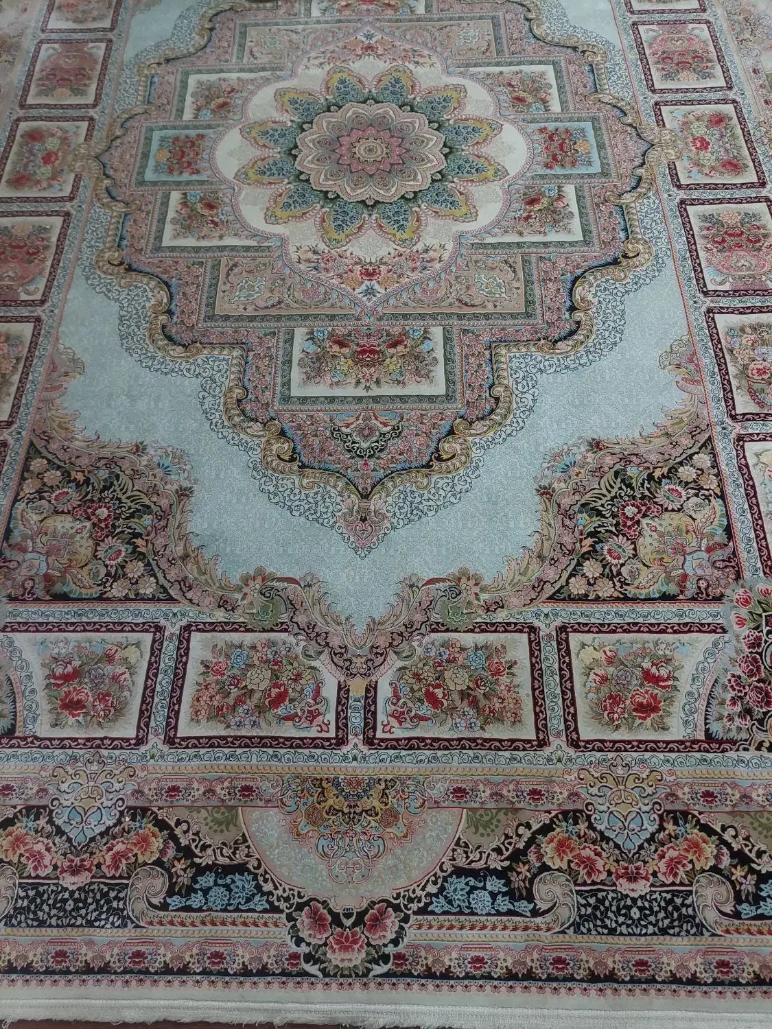 فرش ۱۲۰۰شانه|فرش|گنبد کاووس, |دیوار