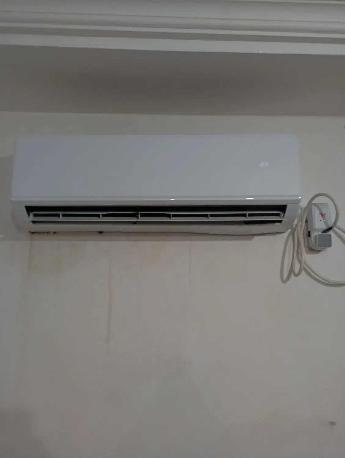 اسپیلت|کولر گازی و فن‌کوئل|قشم, |دیوار