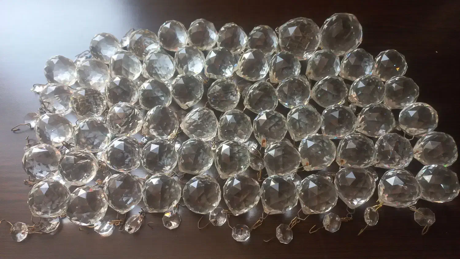 گوی کریستال|لوستر و چراغ آویز|اراک, |دیوار