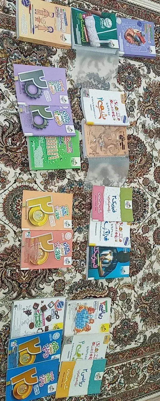فروش تعدادی کتاب کمک درسی تجربی|کتاب و مجله آموزشی|کمیجان, |دیوار