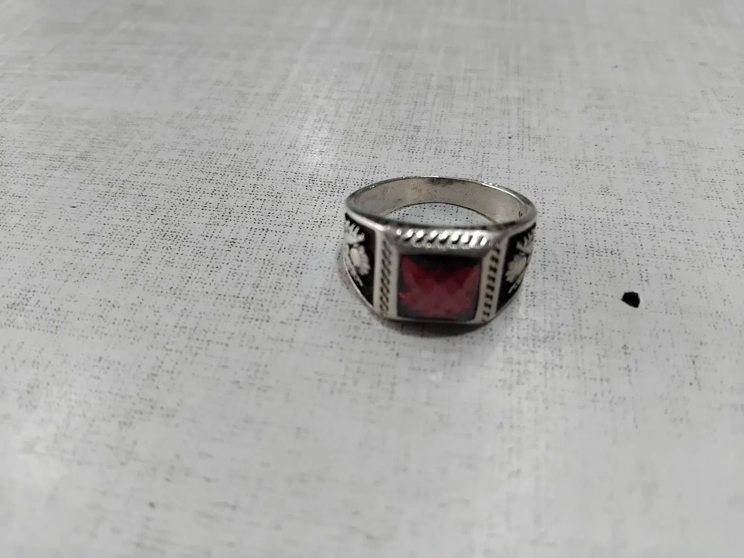 انگشتر|جواهرات|رشت, عینک|دیوار