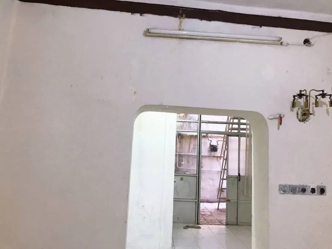 خانه کلنگی|فروش زمین و ملک کلنگی|تهران, انبار نفت|دیوار