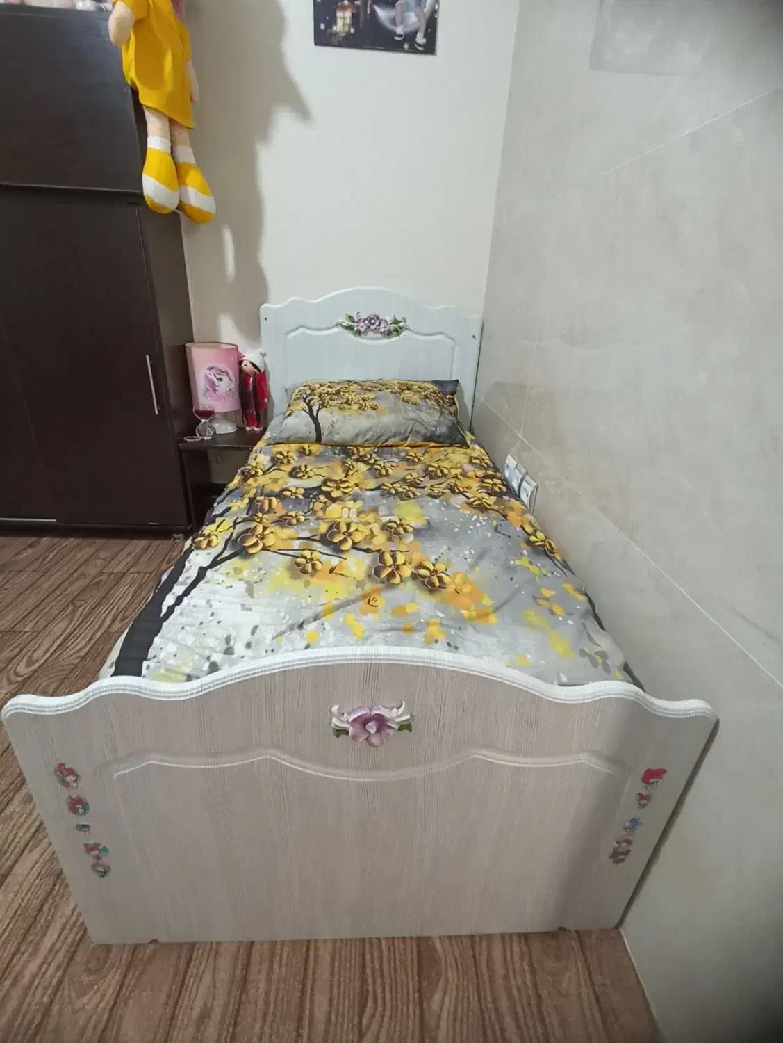 تخت و کمد|تخت و سرویس خواب|هشتگرد, مدرس|دیوار