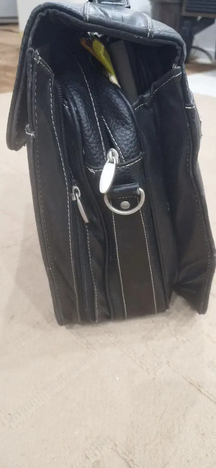 کیف اداری درحد نو|کیف، کفش، کمربند|کرج, حصار سرجوب|دیوار