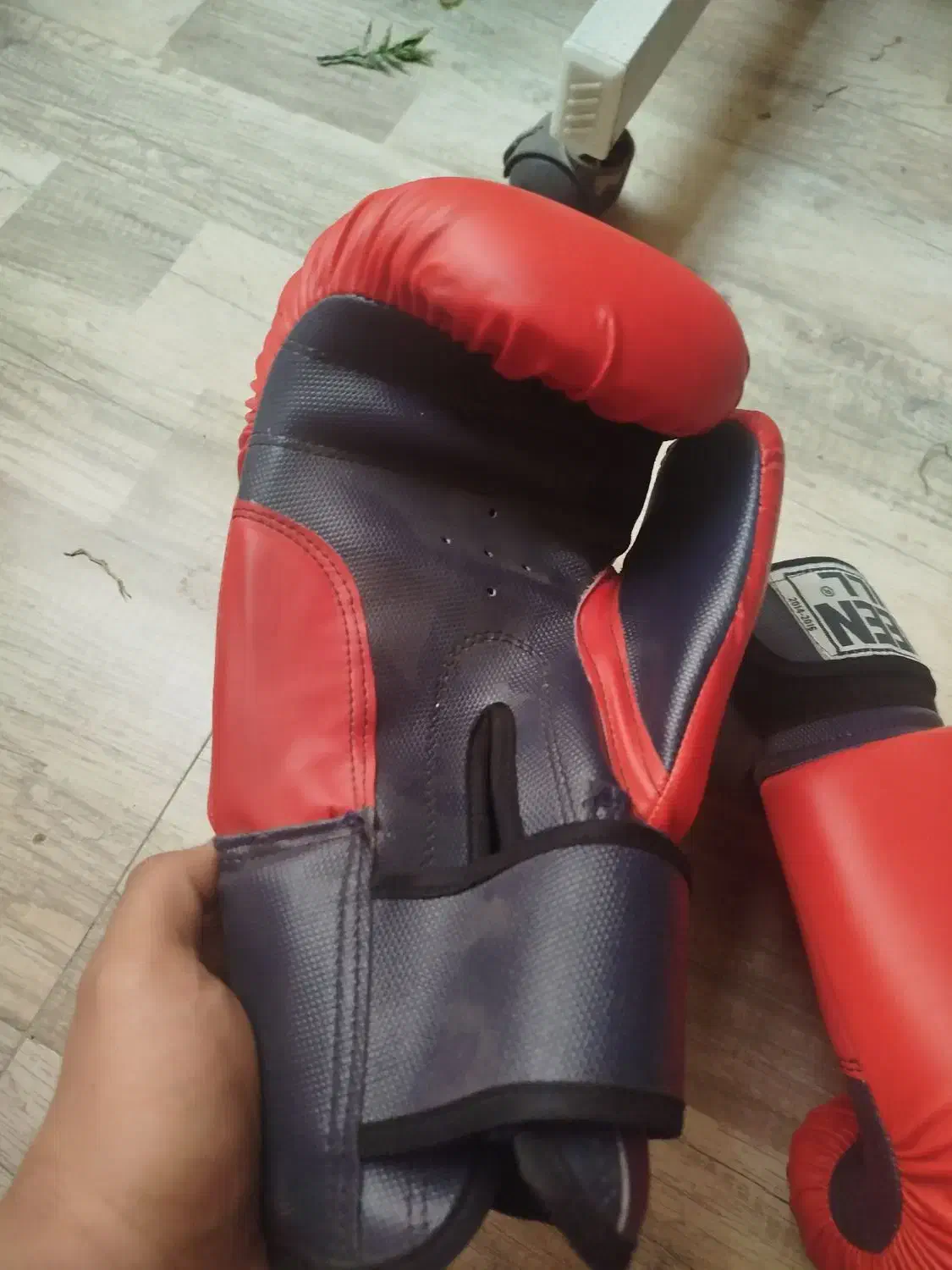 دستکش بوکس|تجهیزات ورزشی|قم, شهرک فاطمیه|دیوار