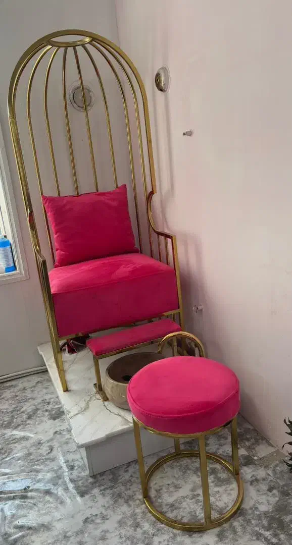 صندلی پدیکور|آرایشگاه و سالن‌های زیبایی|املش, |دیوار