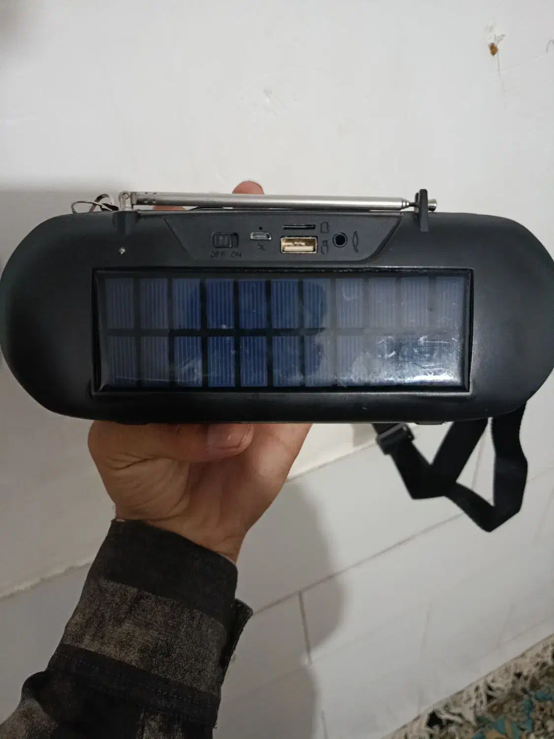 اسپیکر با پنل خورشیدی|پخشکننده همراه|یزد, |دیوار