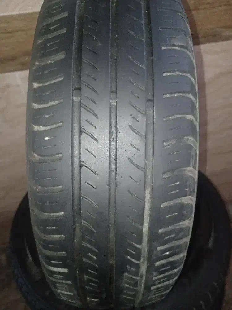 لاستیک ۲۰۵R 15 کویر|قطعات یدکی و لوازم جانبی|رشت, کوی عرفان|دیوار