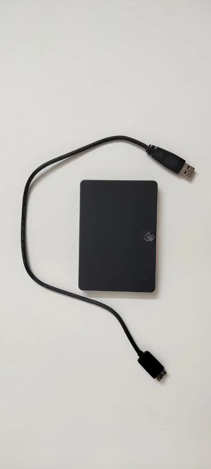 فروش هارد اکسترنال 2 ترابایت استوک سالم|قطعات و لوازم جانبی رایانه|شیراز, فرگاز|دیوار