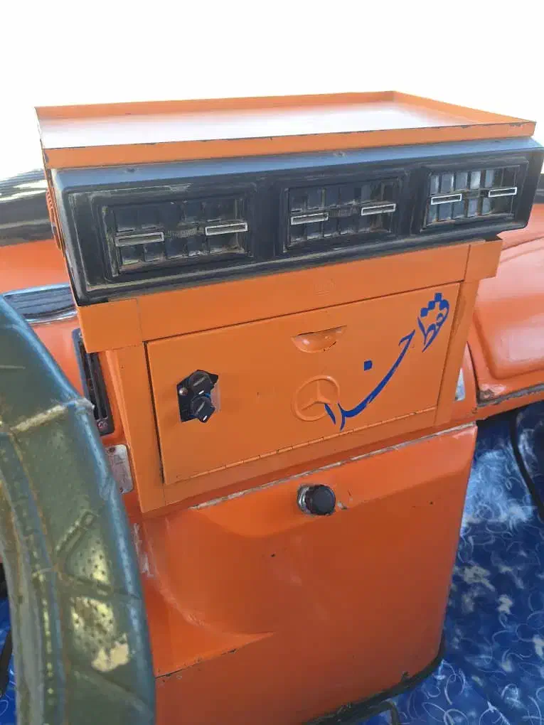 کمپرسی۹۱۱|خودرو سنگین|لیردف, |دیوار