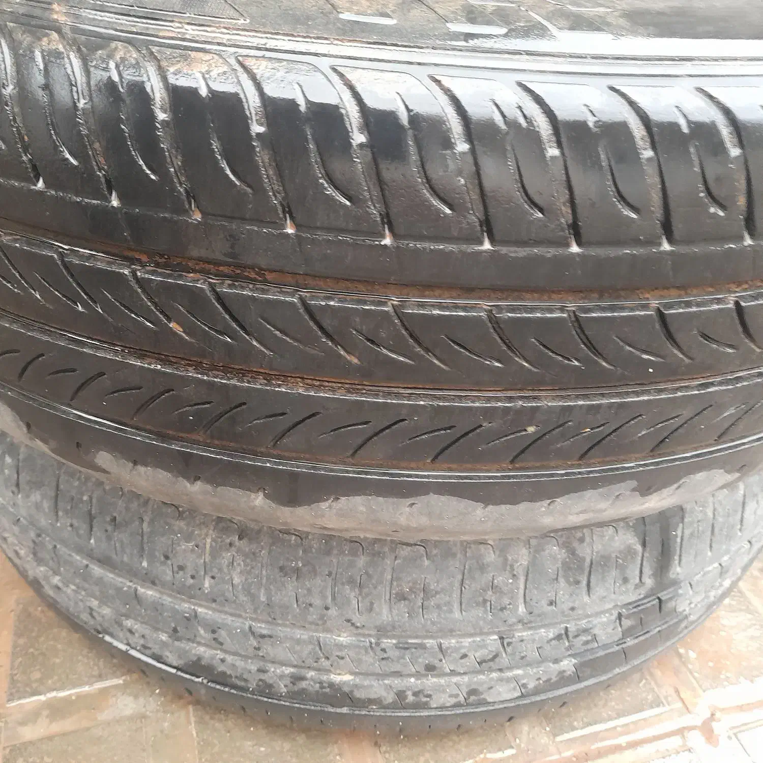 لاستیک|قطعات یدکی و لوازم جانبی|تربت‌حیدریه, بالا ولایت|دیوار