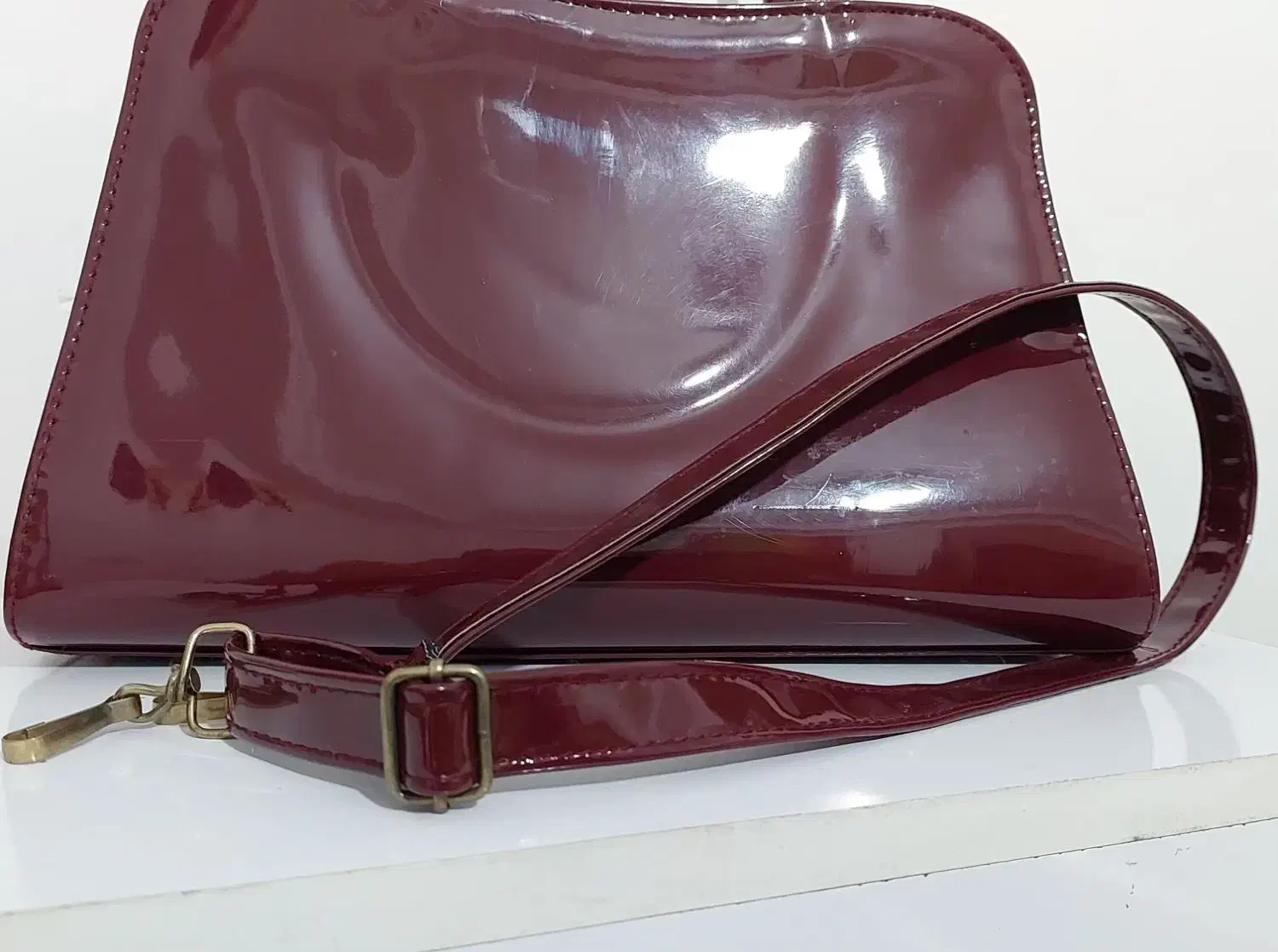 کیف|کیف، کفش، کمربند|گرگان, |دیوار