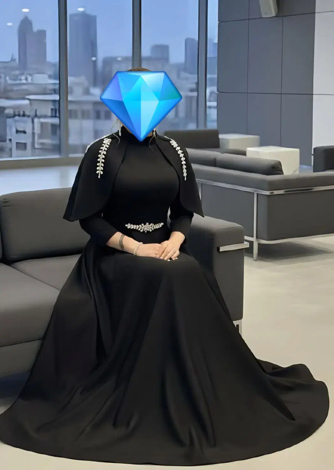 لباس شیک|لباس|ری, جوانمرد قصاب|دیوار