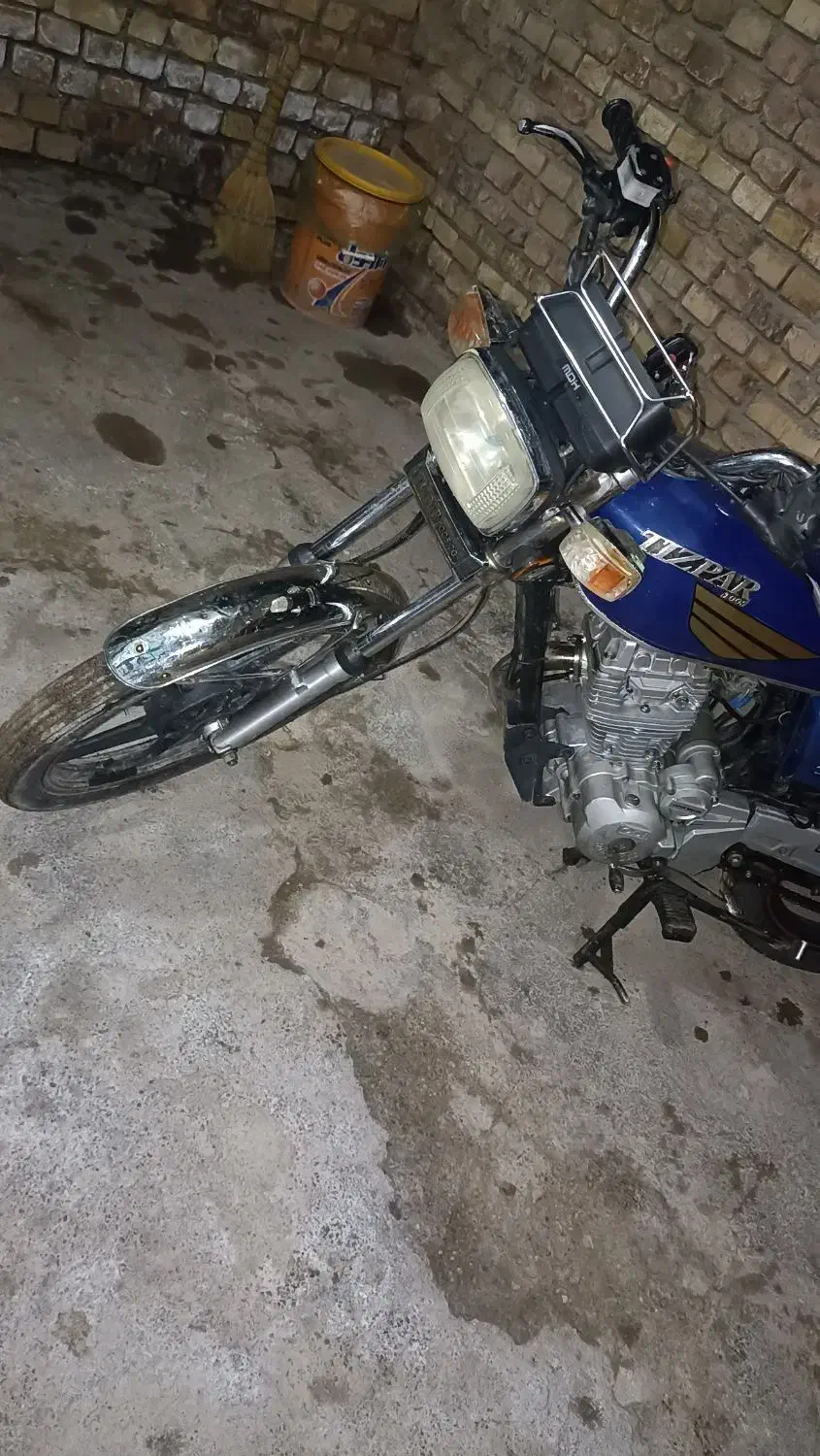 موتور 200|موتورسیکلت|تربت جام, شهرک معلم|دیوار