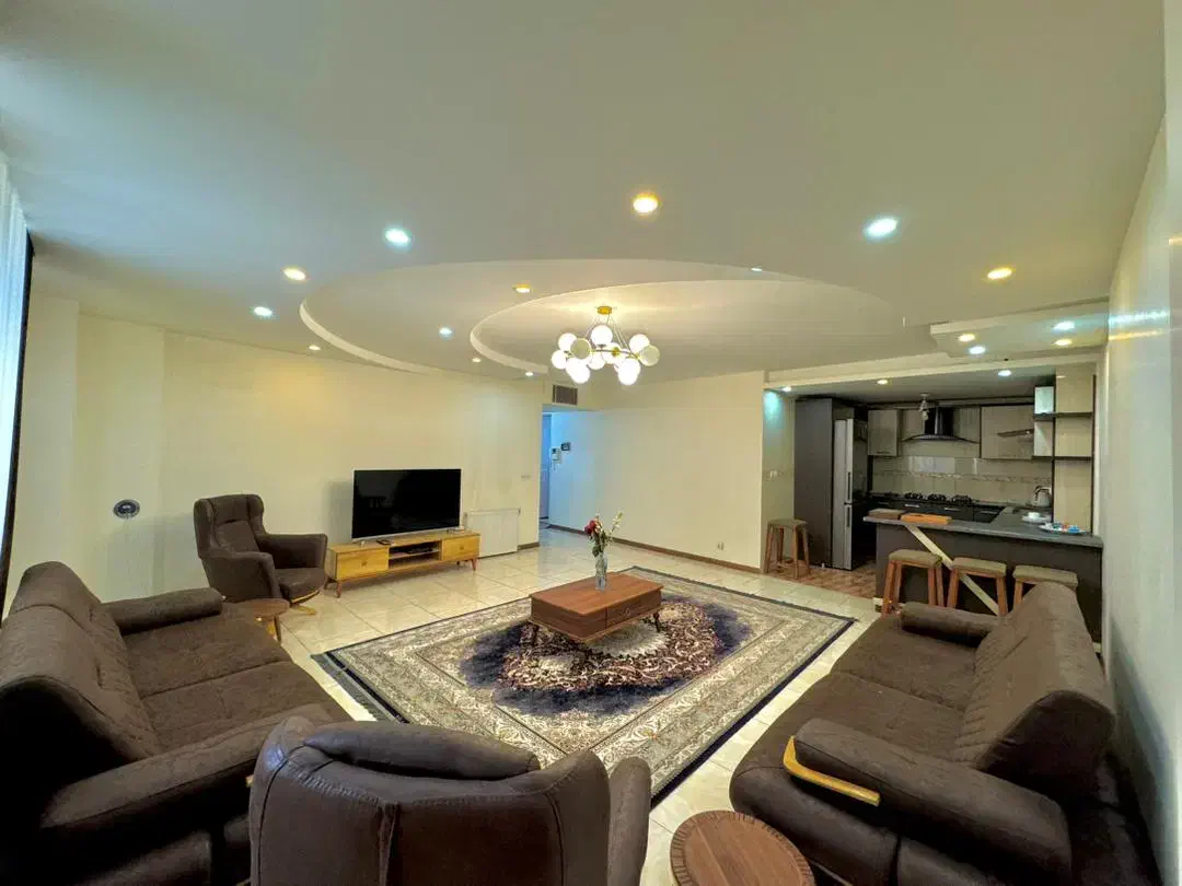 دوخوابه vip بسیار شیک و تمیز|اجارهٔ کوتاه‌مدت آپارتمان و سوئیت|شیراز, تاچارا|دیوار