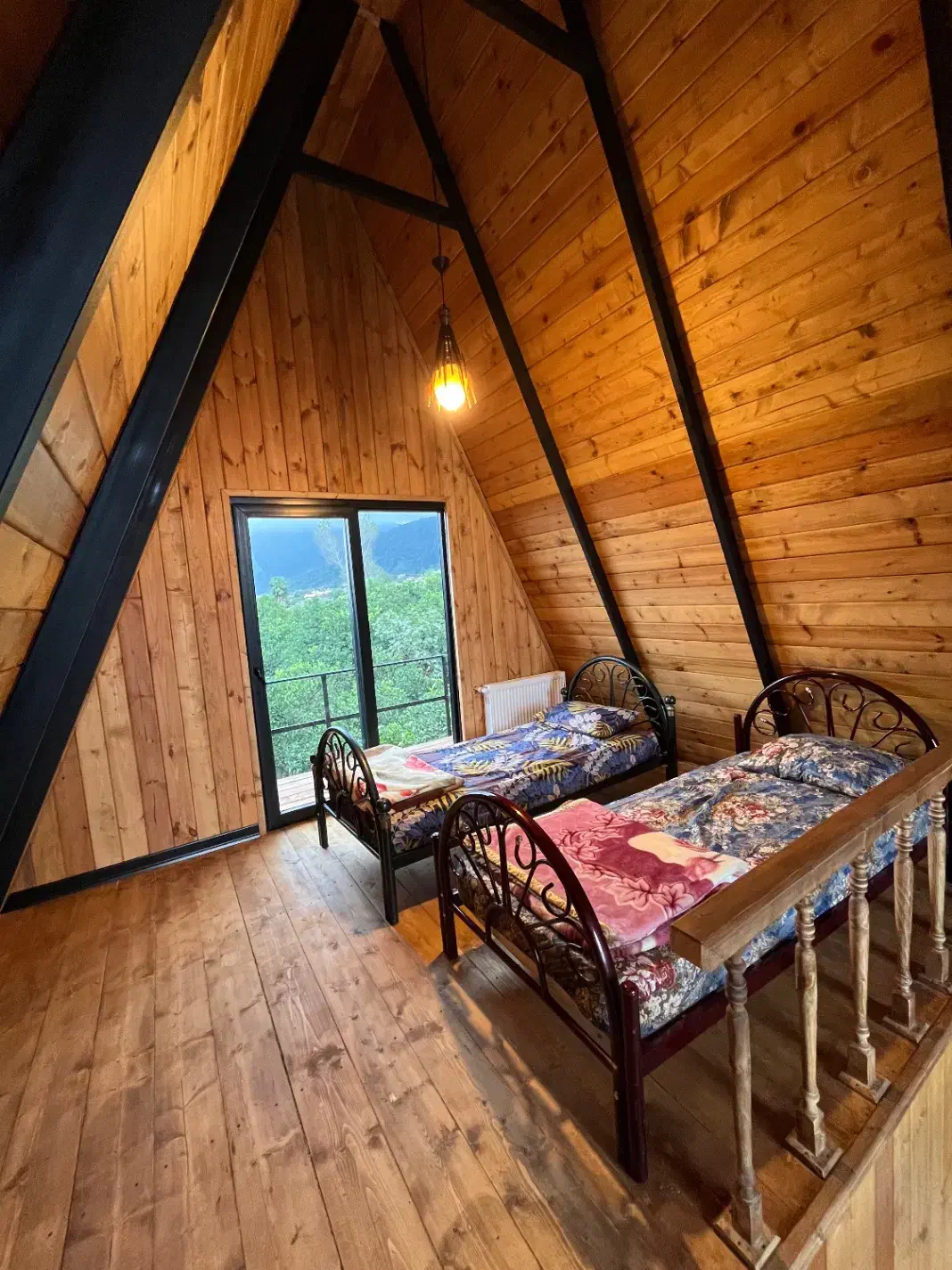 اجاره روزانه کلبه سوییسی(وارش)|اجارهٔ کوتاه‌مدت آپارتمان و سوئیت|چابکسر, |دیوار