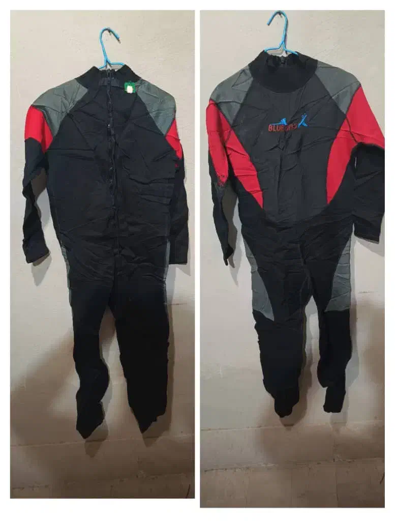 وت سوت غواصی و دره نوردی|غواصی و ورزش‌های آبی|تهران, حر|دیوار