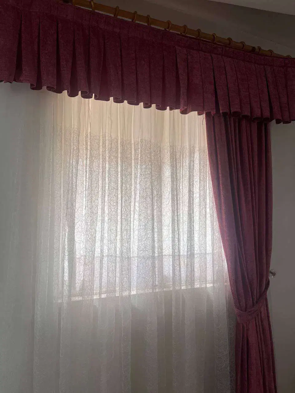 پرده پذیرایی|پرده، رانر، رومیزی|فومن, |دیوار