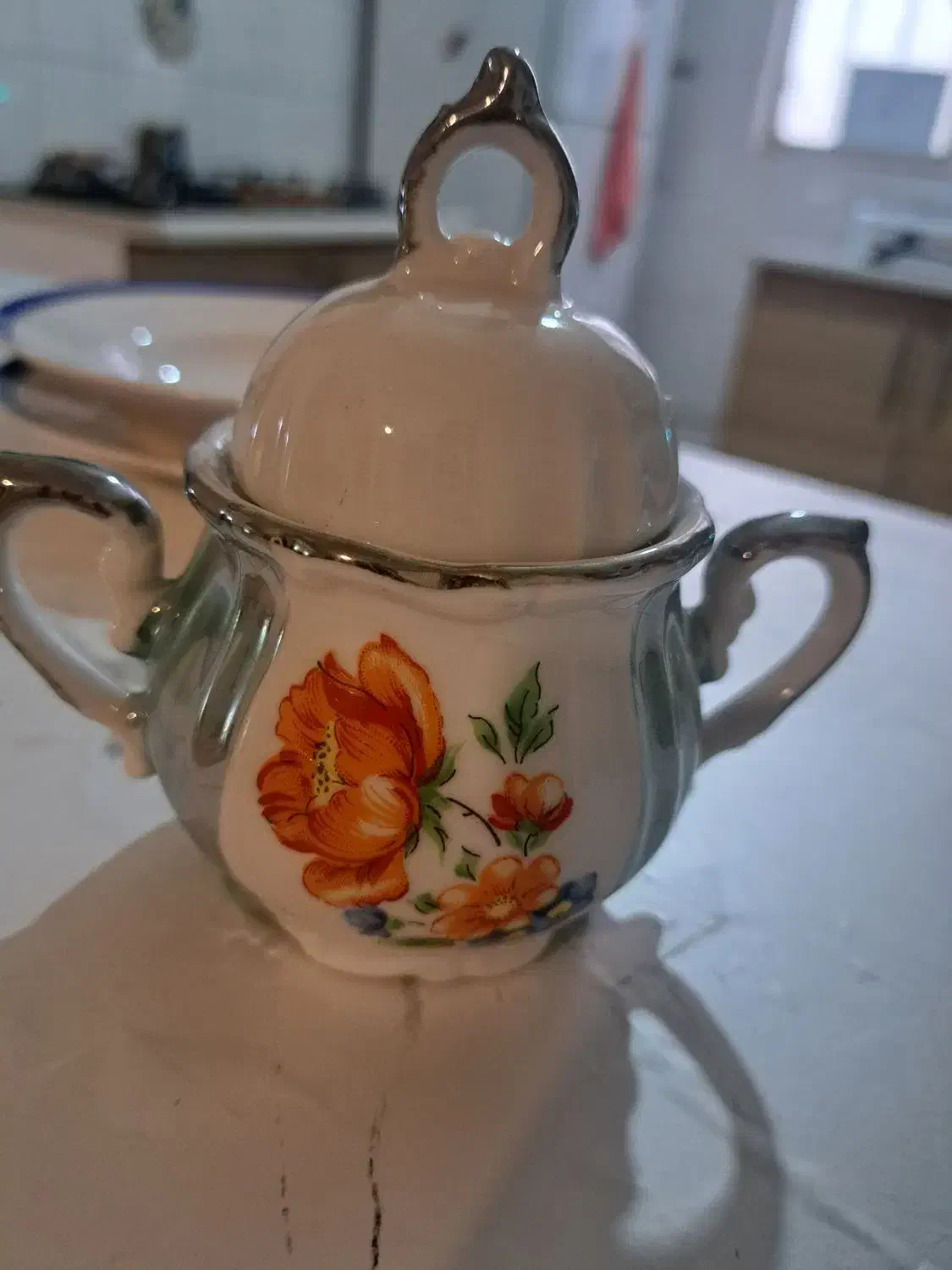 قندان ،دو بشقاب و یک کاسه پایه دار|ظروف سرو و پذیرایی|کرج, حیدرآباد|دیوار