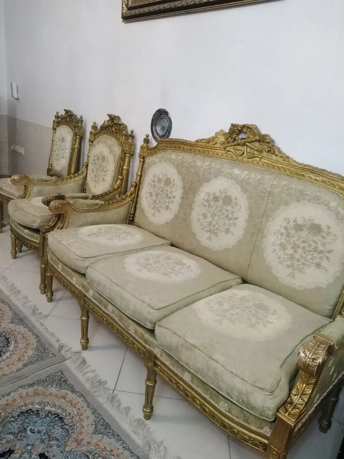 مبل سلطنتی نه نفره|مبلمان خانگی و میز عسلی|شیراز, شهرک رضوان|دیوار