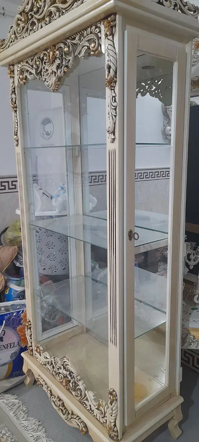 بوفه سالم درحدنو|بوفه، ویترین، کنسول|فامنین, |دیوار