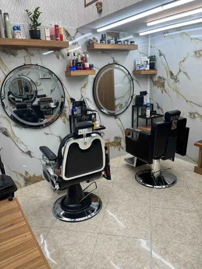 آرایشگر ماهر آقا اجاره صندلی با بهترین قیمت|استخدام درمانی، زیبایی، بهداشتی|تهران, افسریه شمالی|دیوار