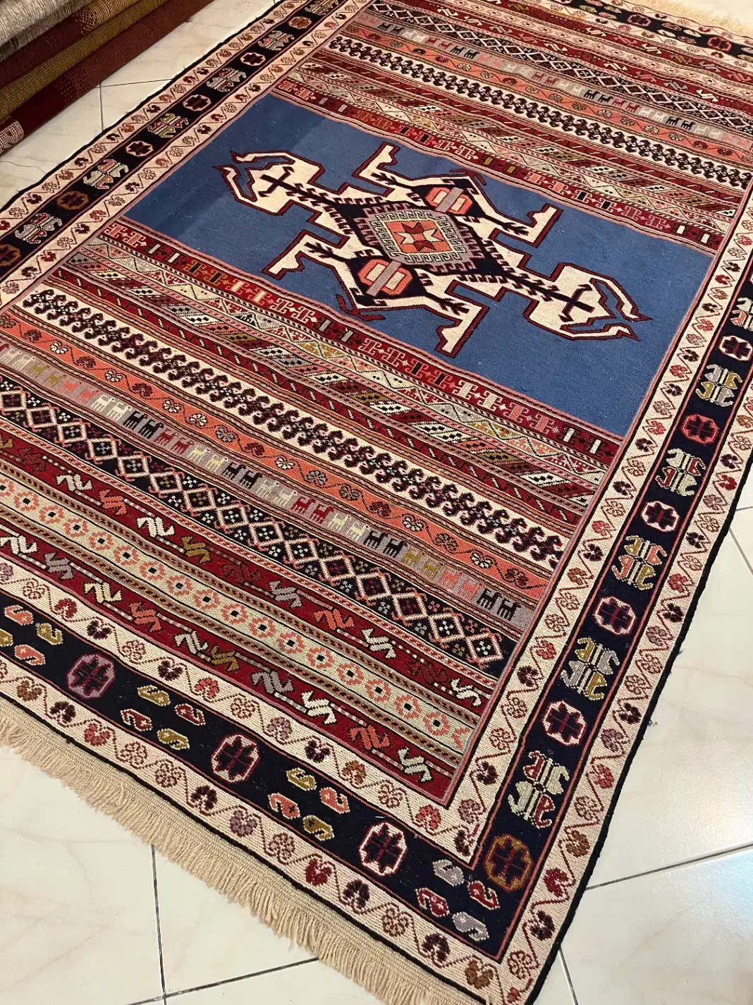 قالیچه دستبافت ۳ متری سنتی ابریشم گلیم فرش|گلیم، جاجیم، گبه|تهران, سیمای ایران|دیوار