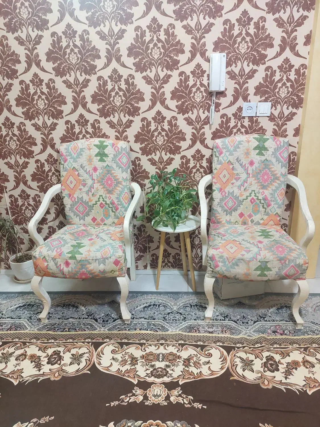 مبلمان|مبلمان خانگی و میز عسلی|مشهد, حضرت حجت|دیوار