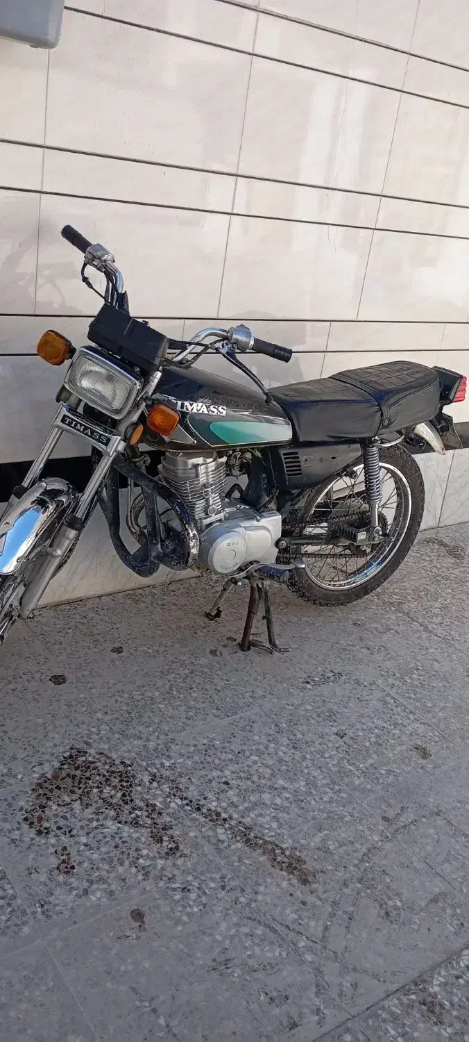 موتور مدل ۸۴|موتورسیکلت|مرودشت, رامجرد یک|دیوار