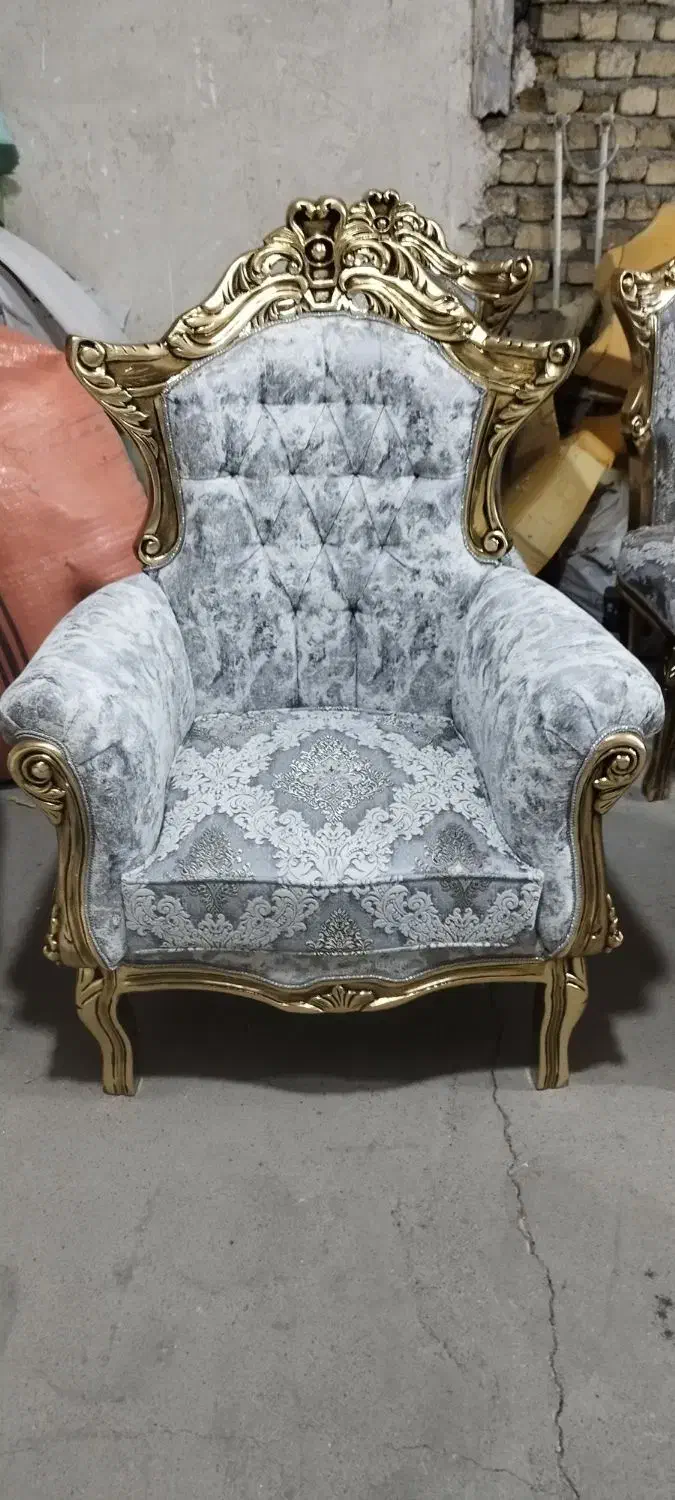 رویه کوبی تخصصی مبلمان سلطنتی و کلاسیک|خدمات پیشه و مهارت|شاندیز, |دیوار