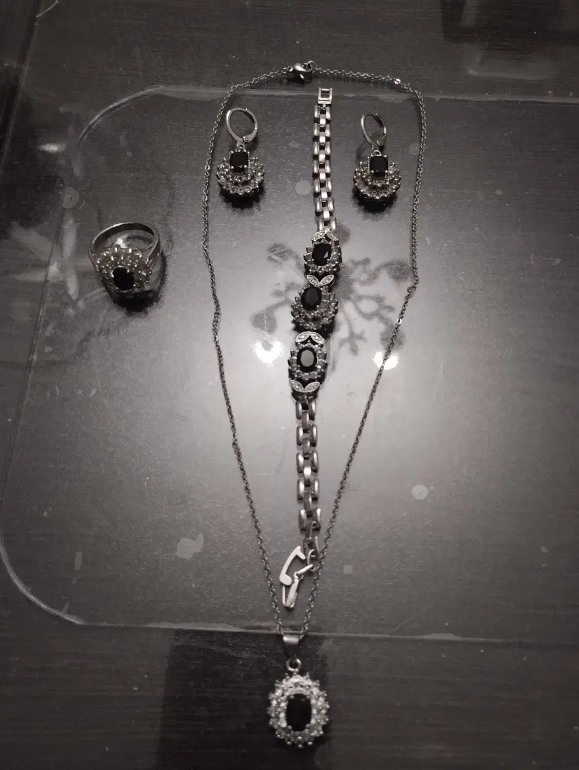 نیم ست استیل رنگ ثابت|بدلیجات|پیشوا, |دیوار