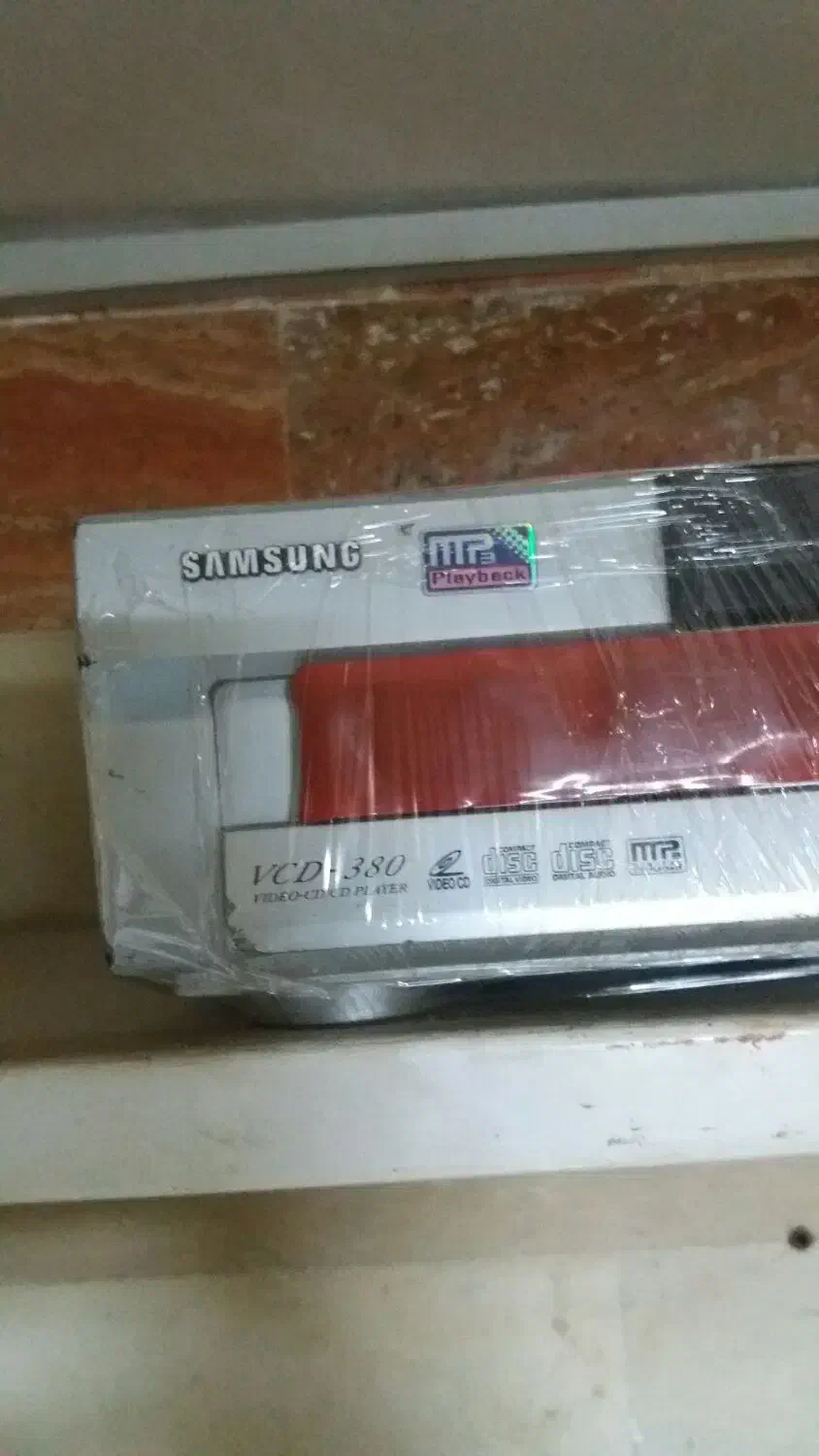 ویدعوسی دی ۳دیسک سامسونگ کاملن سالم بدون کنترل|پخش‌کننده DVD و ویدیو|تهران, هفده شهریور|دیوار