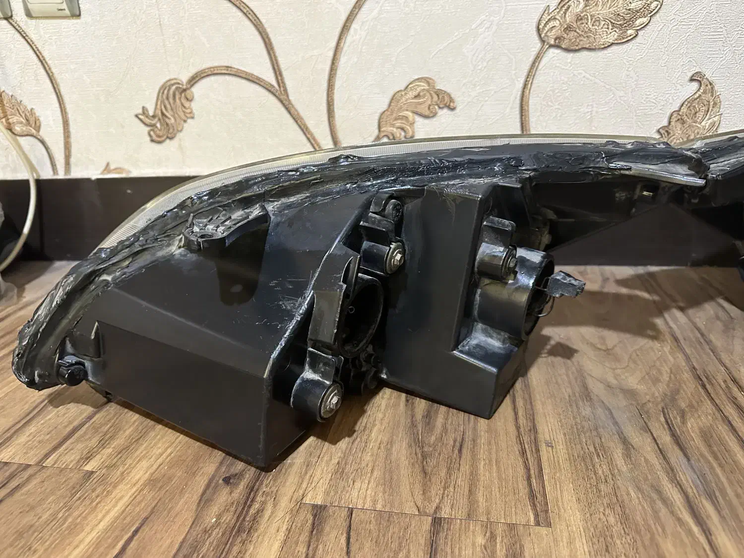 کاسه چراغ جلو لیفانx50.اینه بغل 405 اینه راست|قطعات یدکی و لوازم جانبی|اصفهان, شفق|دیوار