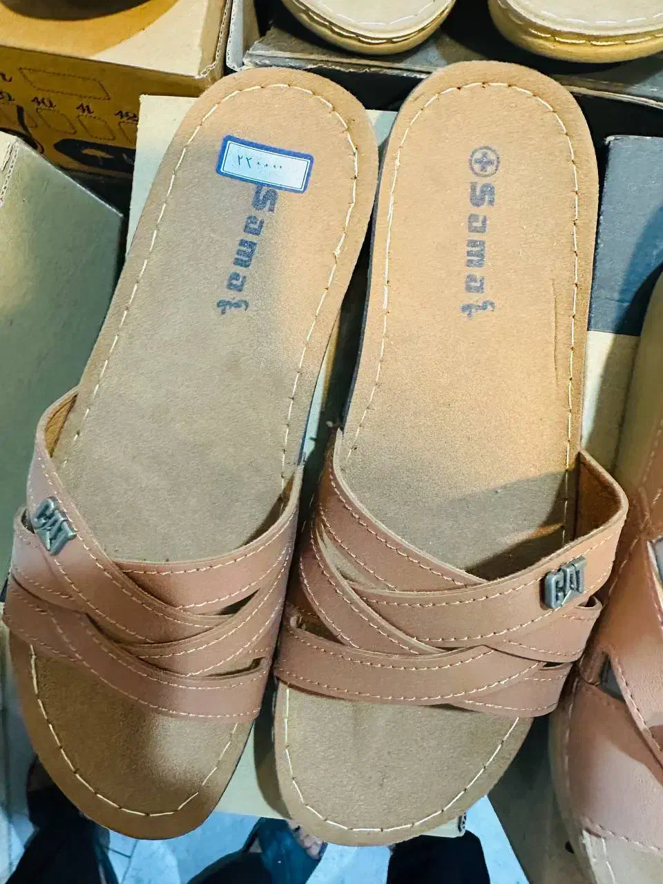 دمپایی|کیف، کفش، کمربند|زاهدان, |دیوار