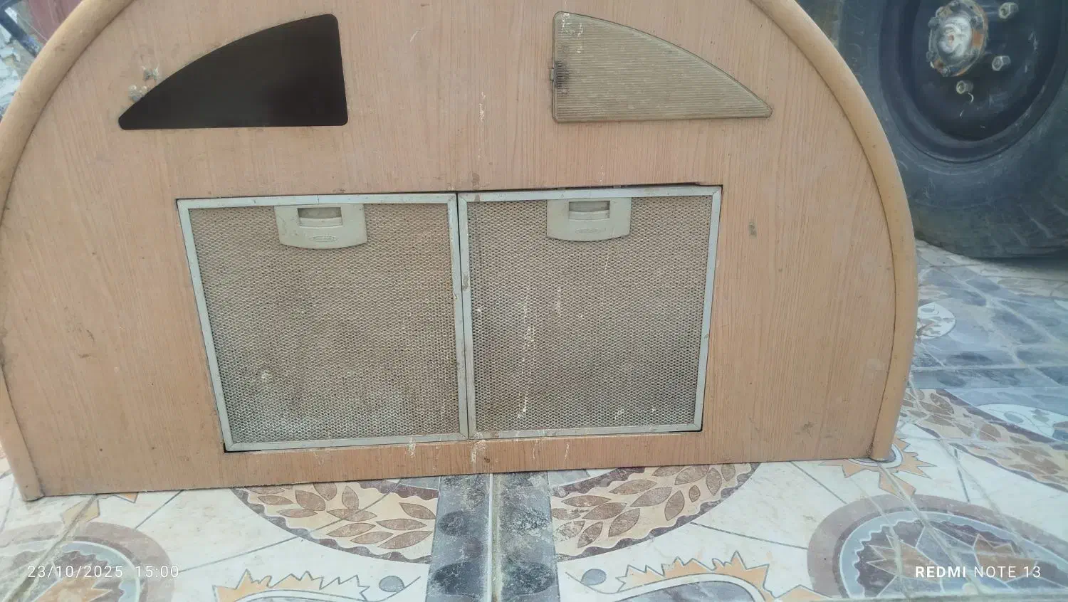 هود|هود|زابل, |دیوار