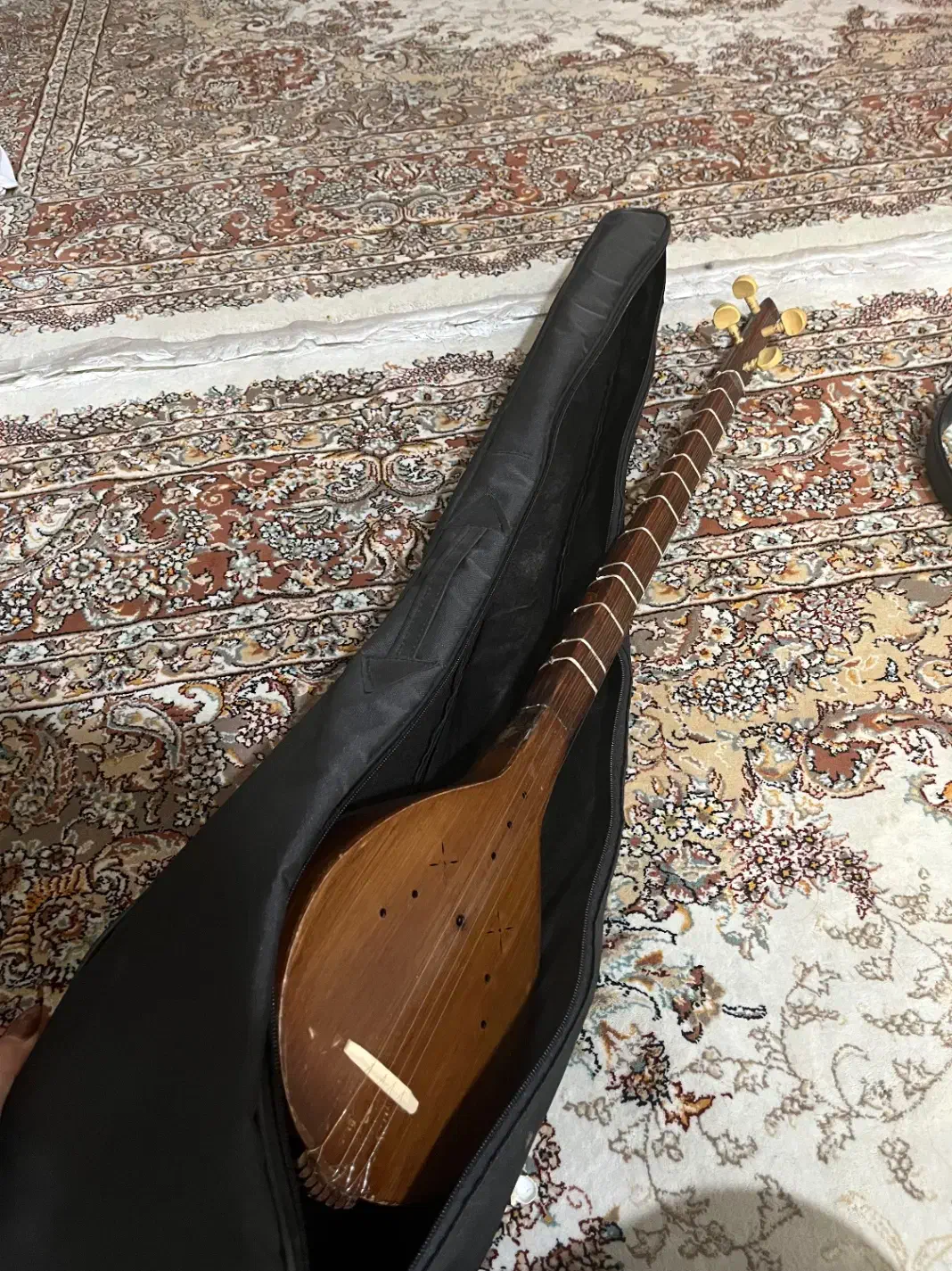 سه تار قدیمی|سازهای سنتی|تهران, مشیریه|دیوار