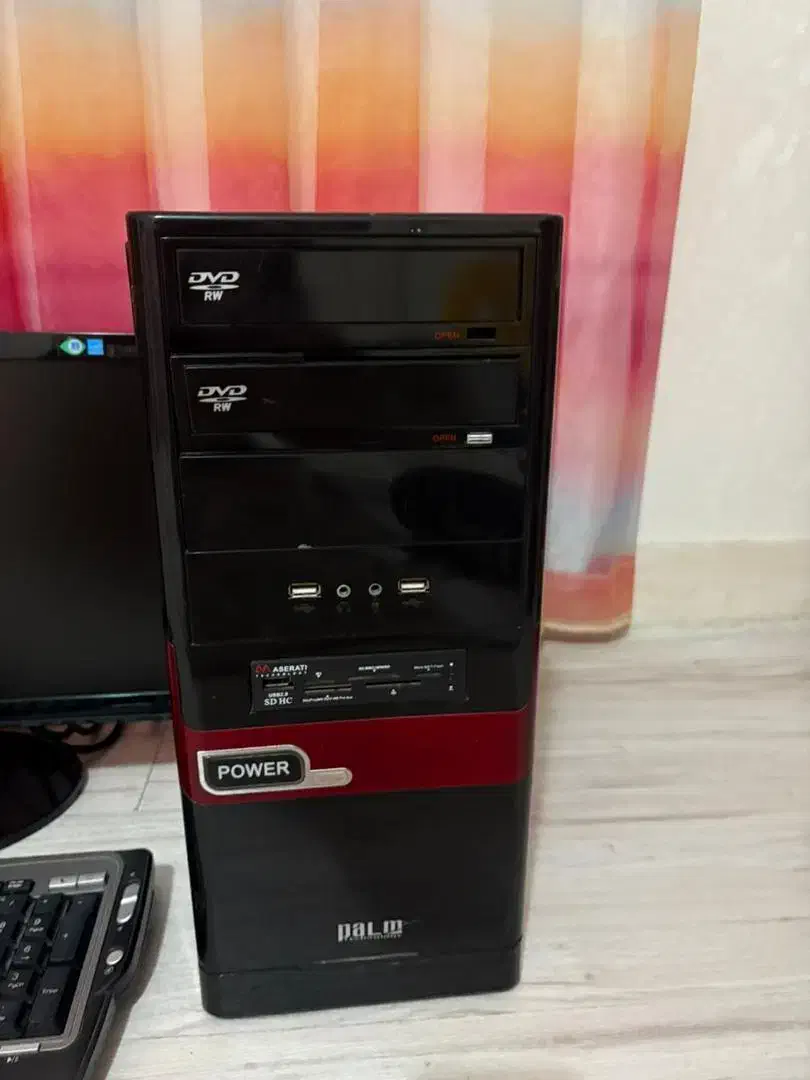 کامپیوتر خانگی|رایانه رومیزی|شوشتر, |دیوار