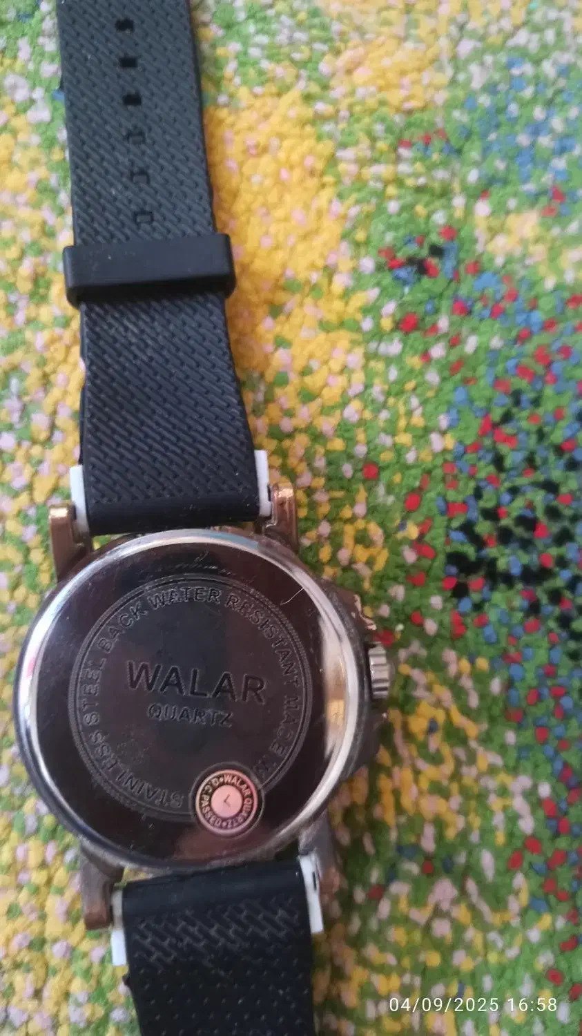 ساعت مچی|ساعت|اندیشه, اندیشه فاز ۱|دیوار