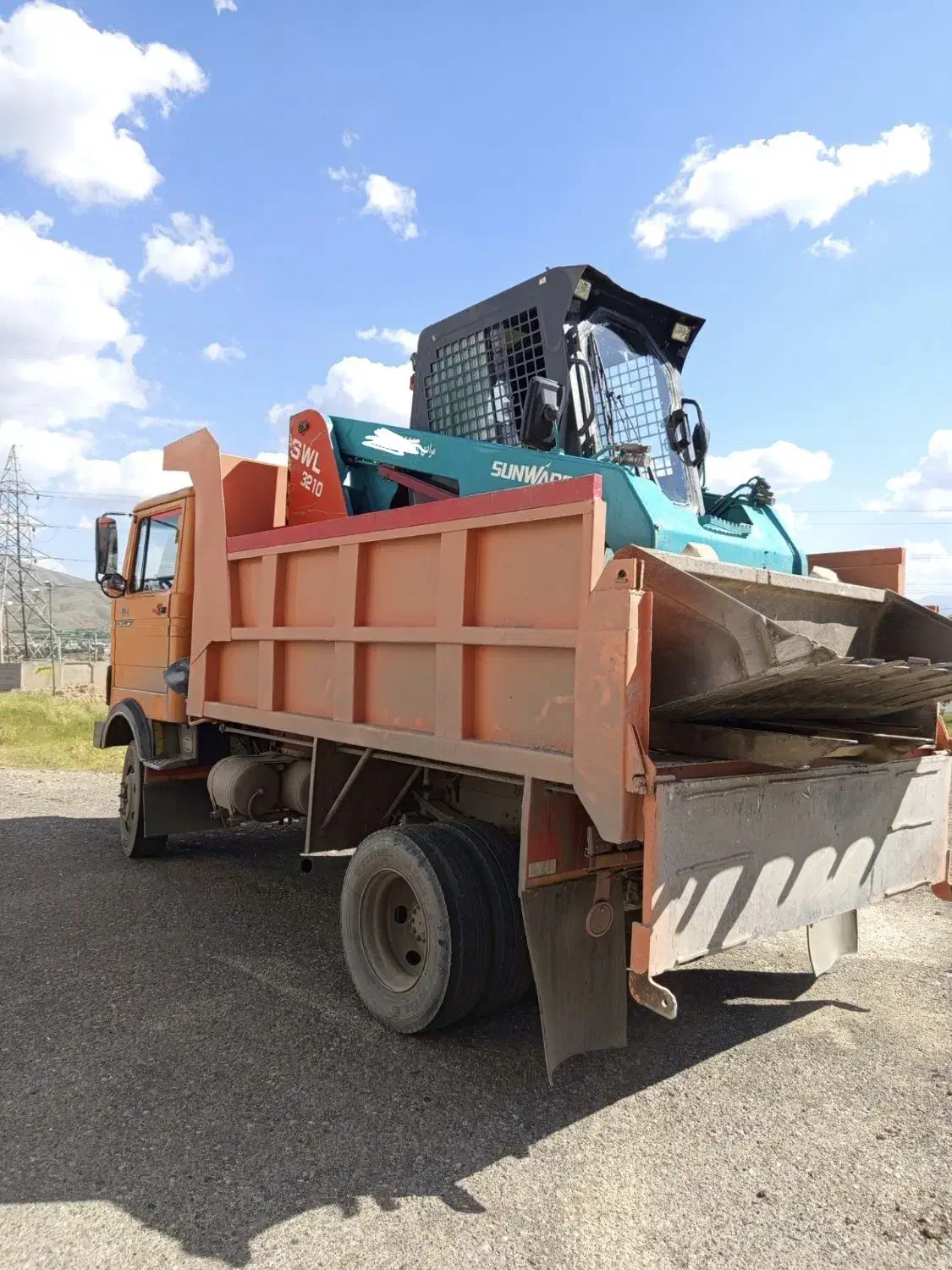 اجاره بابکت(مینی لودر)|خدمات حمل و نقل|سنندج, |دیوار