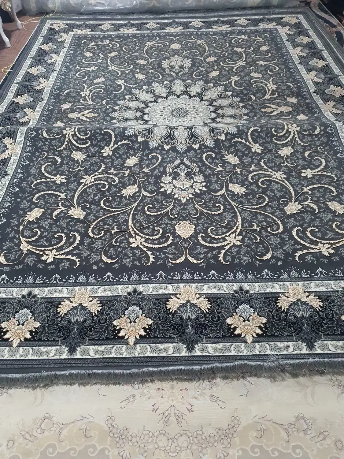 فرش۷۰۰ شانه درجه یک|فرش|کوهدشت, |دیوار